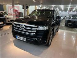 تۆیۆتا لاند کروزەر